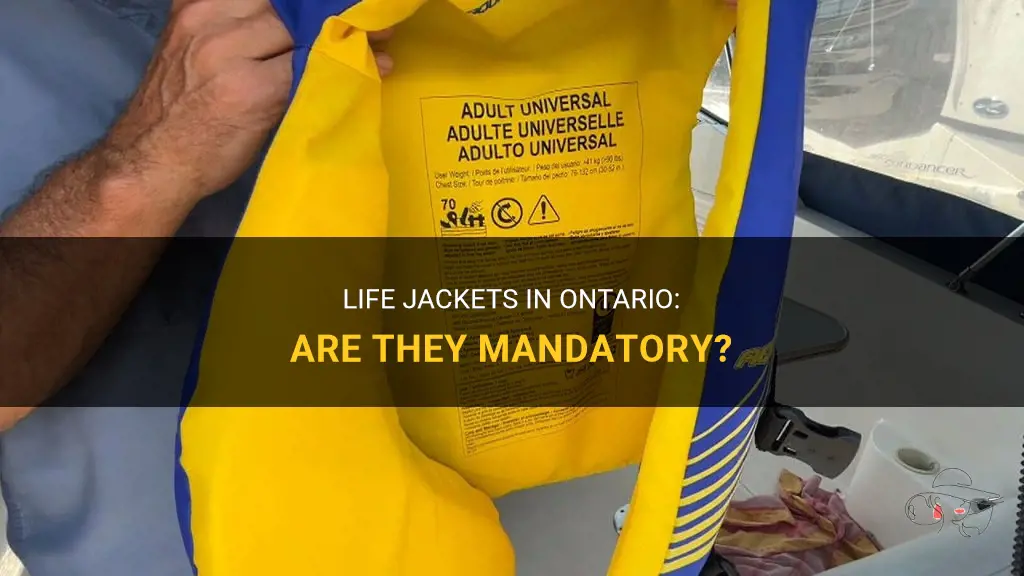 are life jackets mandatory in ontario