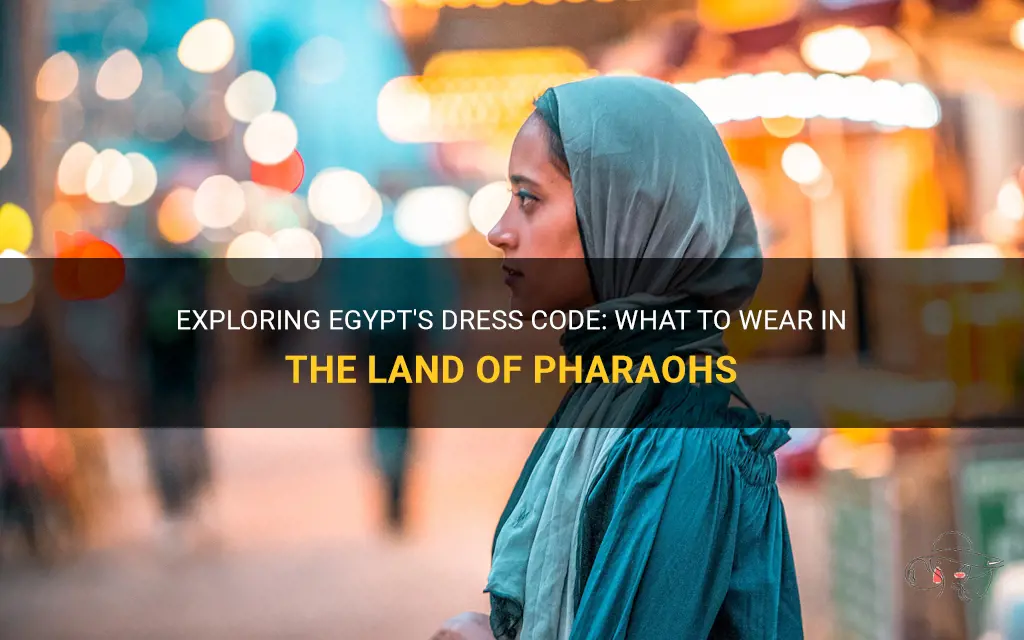 does egypt have a dress code