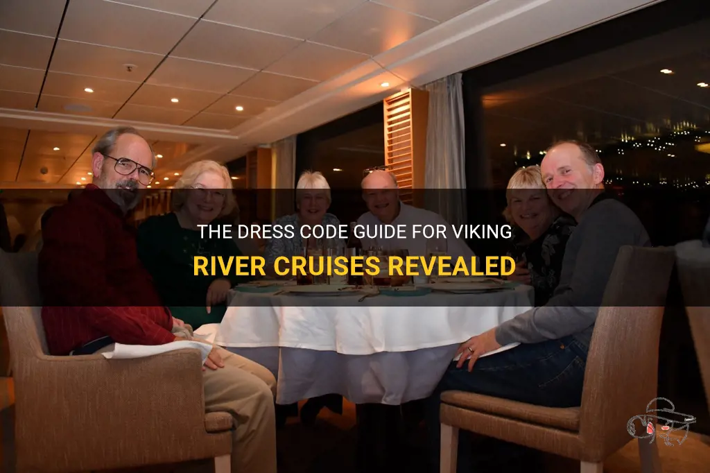 viking river cruise dress code for dinner