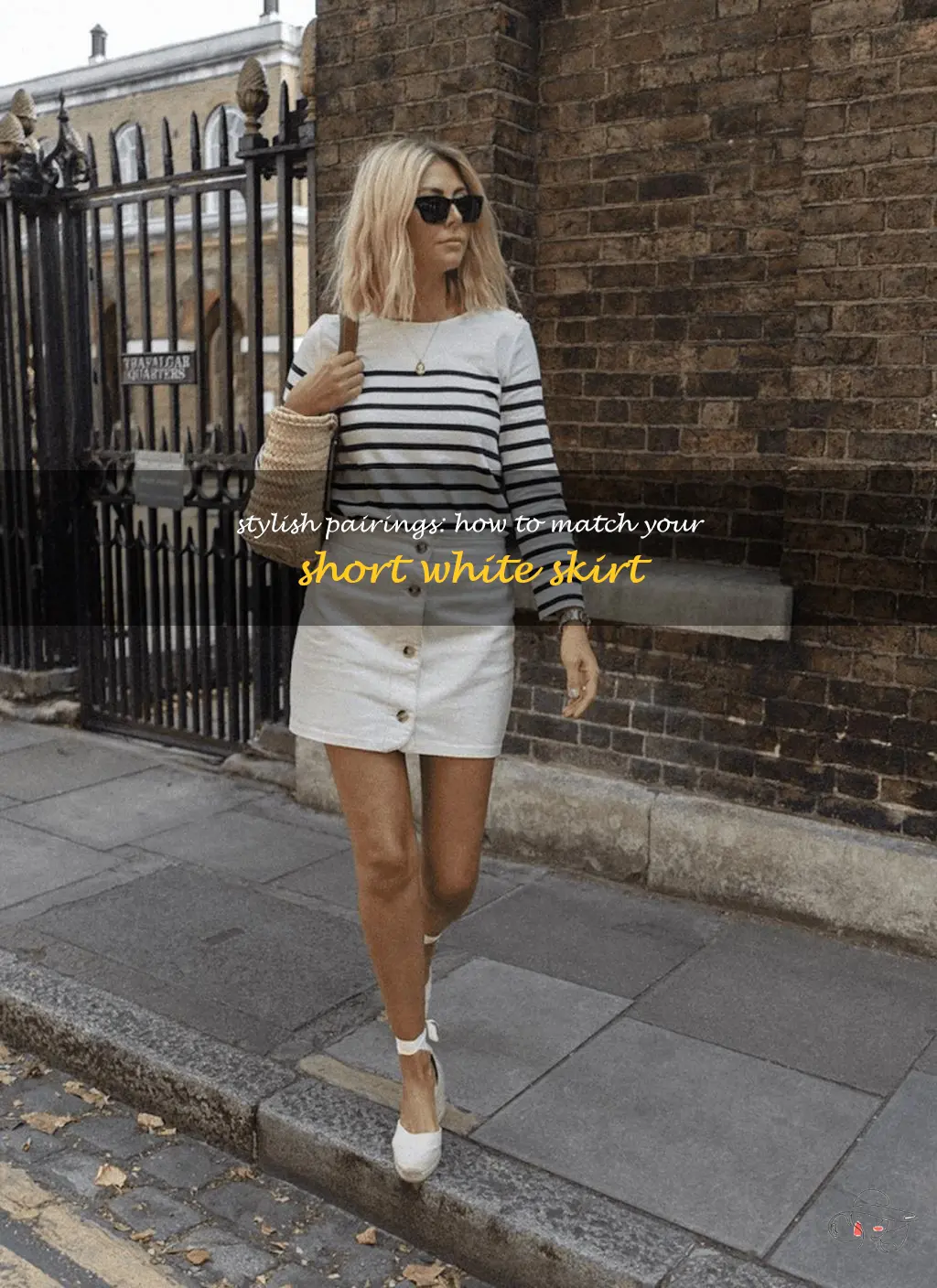 Stylish Pairings: How To Match Your Short White Skirt | ShunVogue